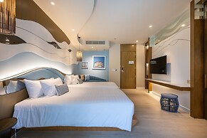 Metadee Concept Hotel