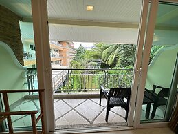 R Mar Resort and Spa