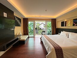 R Mar Resort and Spa