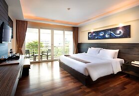 R Mar Resort and Spa