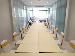 R Mar Resort and Spa