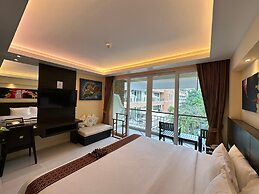 R Mar Resort and Spa