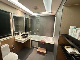 R Mar Resort and Spa