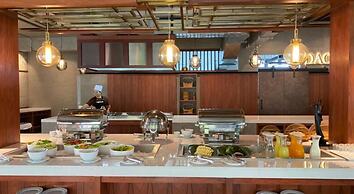 R Mar Resort and Spa