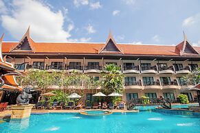 Nipa Resort