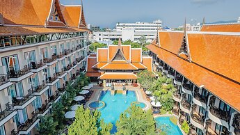 Nipa Resort