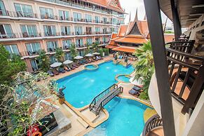 Nipa Resort