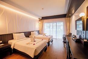 Nipa Resort