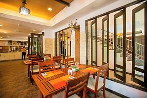 Nipa Resort