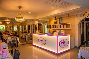 Orchid Hotel and Spa