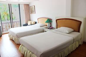 Orchid Hotel and Spa