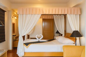 Orchid Hotel and Spa
