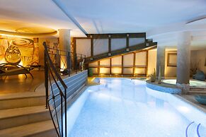 Alpen Suite Hotel