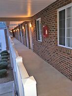 Affordable Suites Burlington