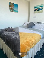 OYO Tudor Lodge - Redcar Beach