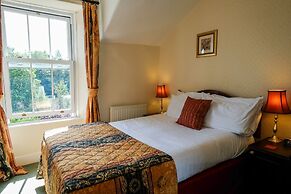 The Willowsmere - Adults Only