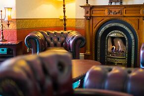 The Willowsmere - Adults Only