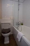 The Willowsmere - Adults Only