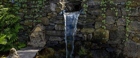 The Willowsmere - Adults Only