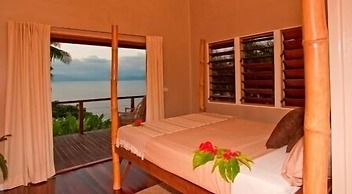 Naveria Heights Lodge