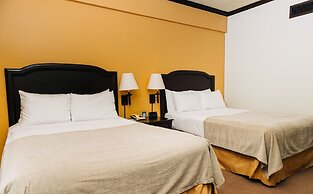 Plaza Hotel and Suites