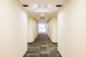 Plaza Hotel and Suites