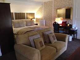Hardwicke Hall Manor Hotel