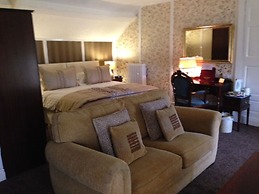 Hardwicke Hall Manor Hotel