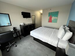 Travelodge by Wyndham Ozone Park