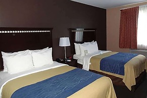 Travelodge by Wyndham Ozone Park