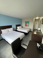Travelodge by Wyndham Ozone Park