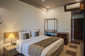 Ahuja Residency Parklane