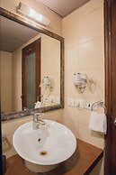 Ahuja Residency Parklane