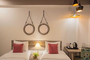 Ahuja Residency Parklane