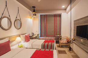 Ahuja Residency Parklane