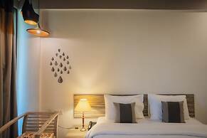 Ahuja Residency Parklane