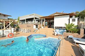 Anny Residences & Suites