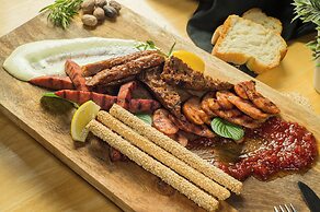 Anny Residences & Suites