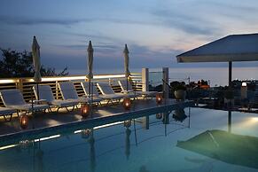 Anny Residences & Suites