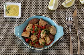 Anny Residences & Suites