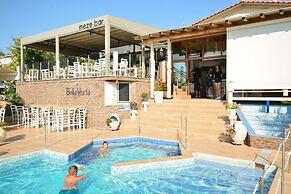 Anny Residences & Suites