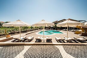 Alexandra Golden Boutique Hotel