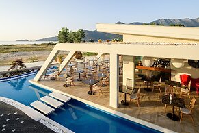 Alexandra Golden Boutique Hotel