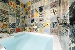 Alexandra Golden Boutique Hotel