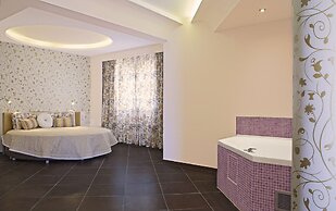 Alexandra Golden Boutique Hotel