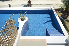 Alexandra Golden Boutique Hotel