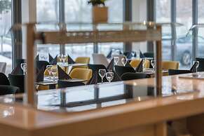 Expo Tower by Mellow Mood Hotels