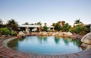 Mission Beach Resort