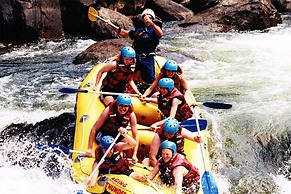 Mission Beach Resort