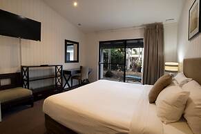 Mission Beach Resort